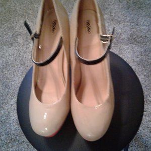 Mossimo Supply Co. Hi Heel Shoes